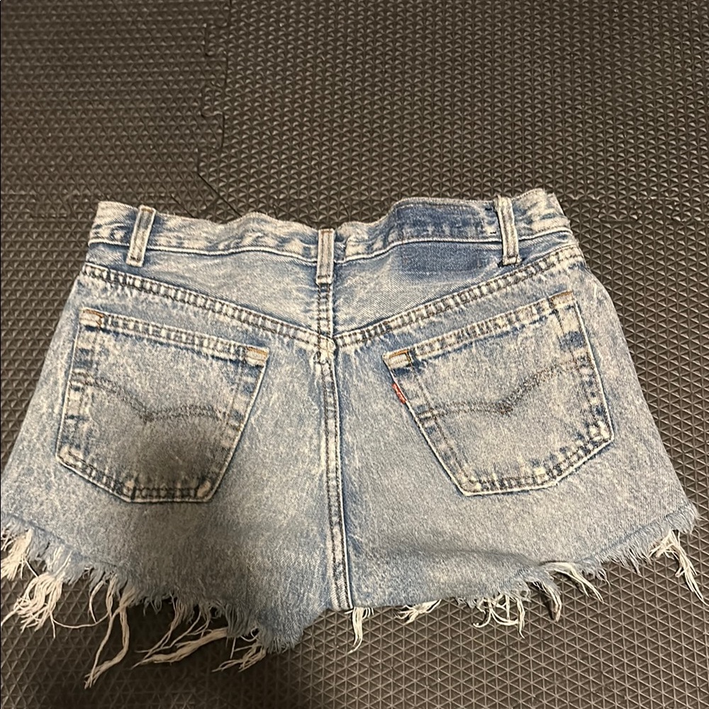 Levi’s Cutoff Shorts